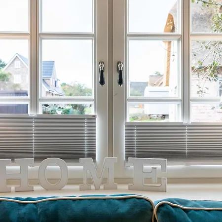 Daire Toewerland Oevenum