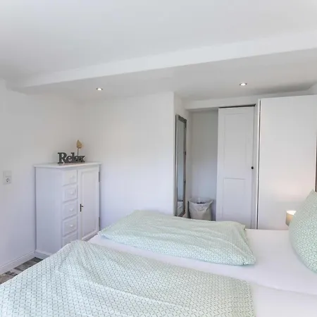 Toewerland Daire Oevenum